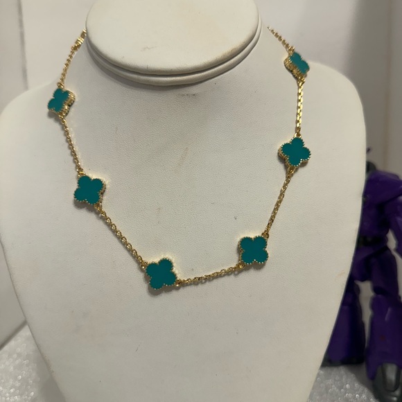 MONTY STATEMENT NECKLACE - Picture 8 of 14